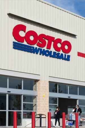 Watch Free Costco at Christmas (2022)