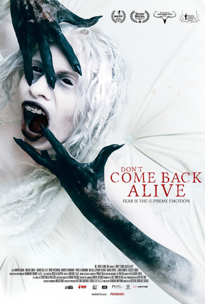 Watch Free Mete Miedo (2022)